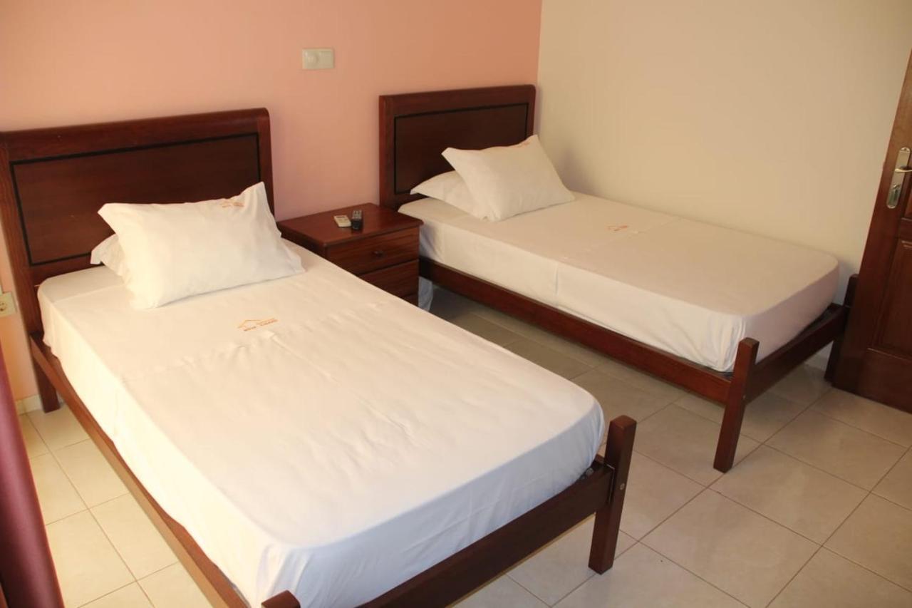 Restaurante Residencial Nova Cidade Porto Novo 外观 照片