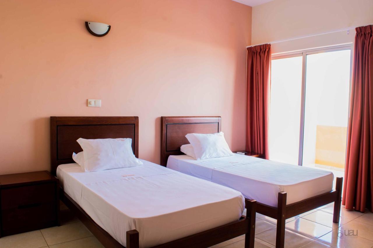 Restaurante Residencial Nova Cidade Porto Novo 外观 照片
